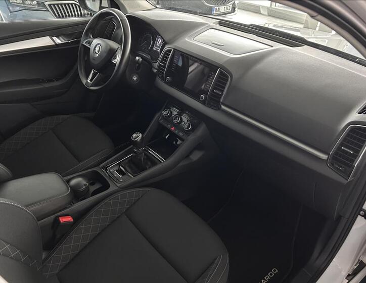 Škoda Karoq 9