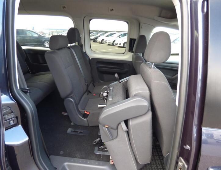 Volkswagen Caddy 52