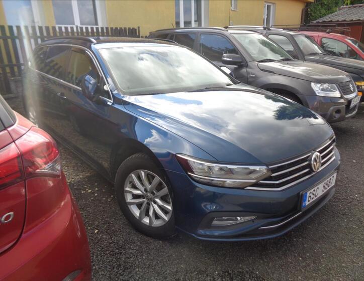 Volkswagen Passat 2