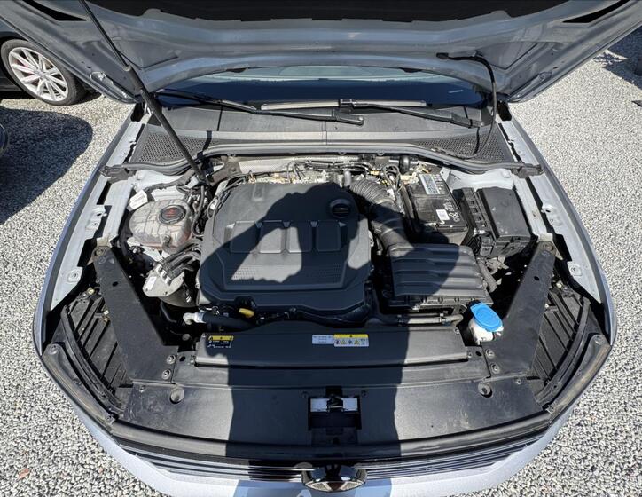 Volkswagen Passat 35