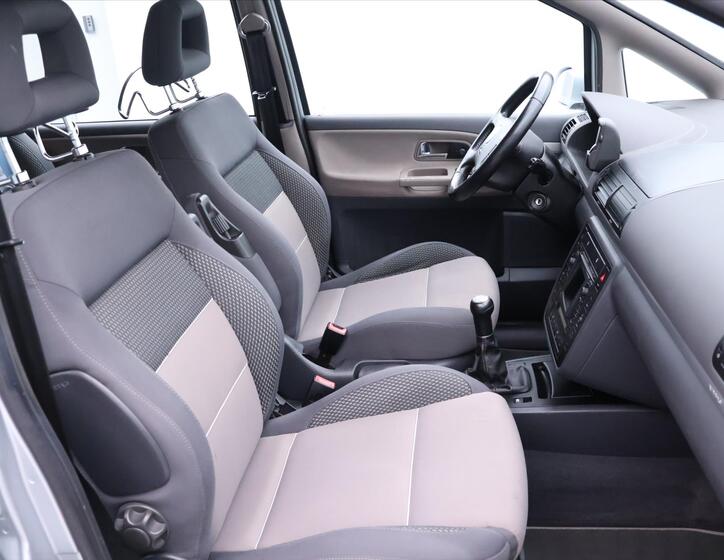 Volkswagen Sharan 11