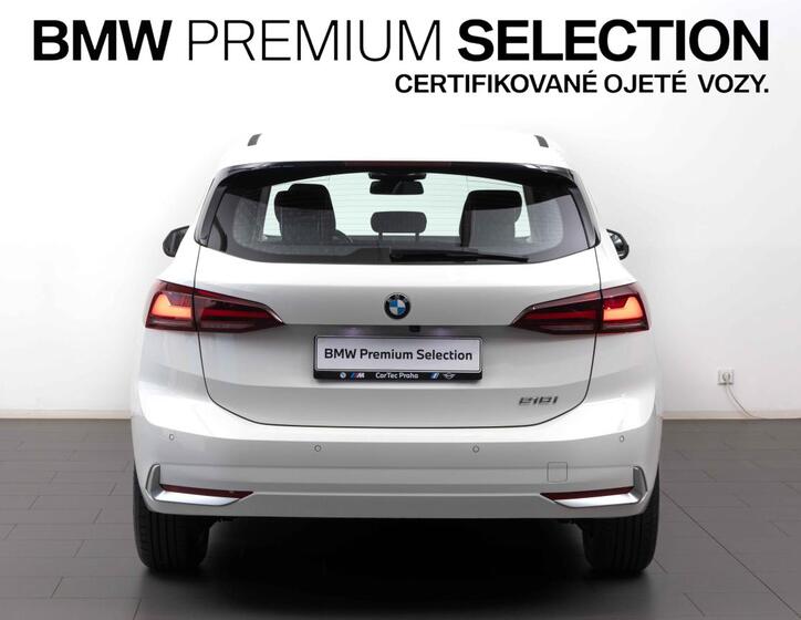 BMW Řada 2 4