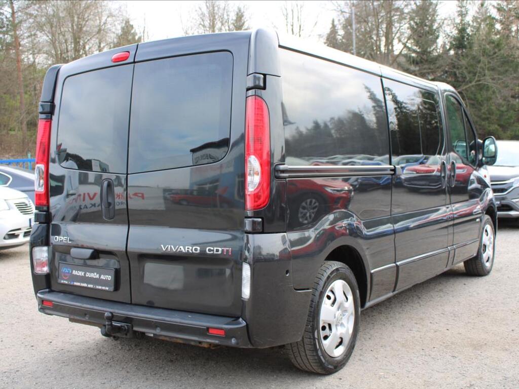 Opel Vivaro 5