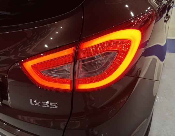 Hyundai ix35 7