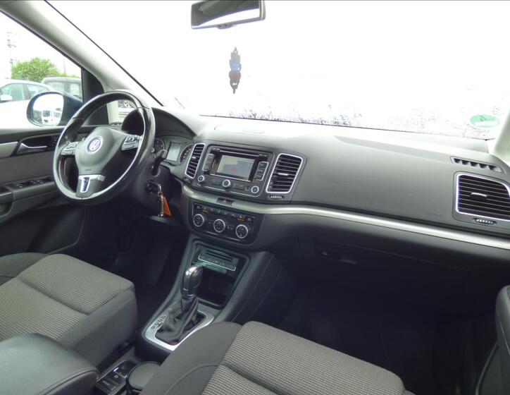 Volkswagen Sharan 79