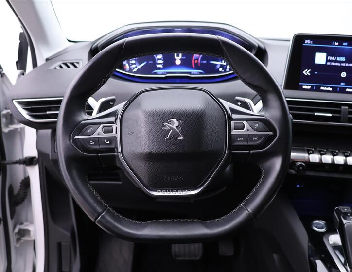 Peugeot 3008 18