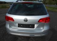 Volkswagen Passat 24