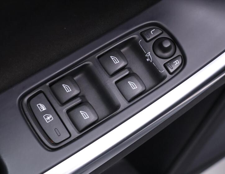 Volvo XC60 16