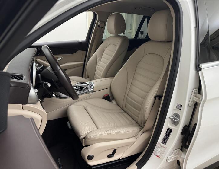 Mercedes-Benz GLC 37