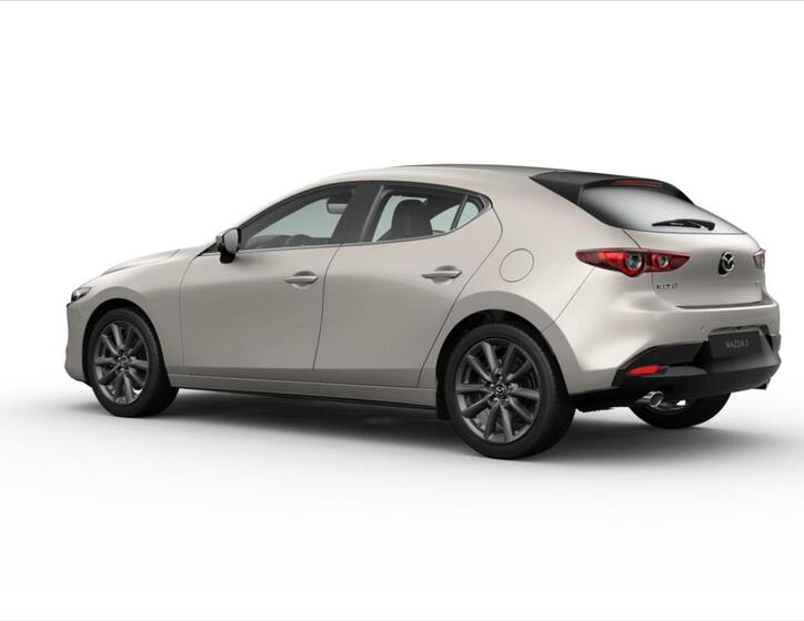 Mazda 3 4