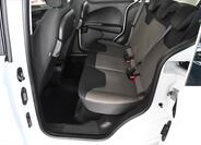 Ford Tourneo Courier 10
