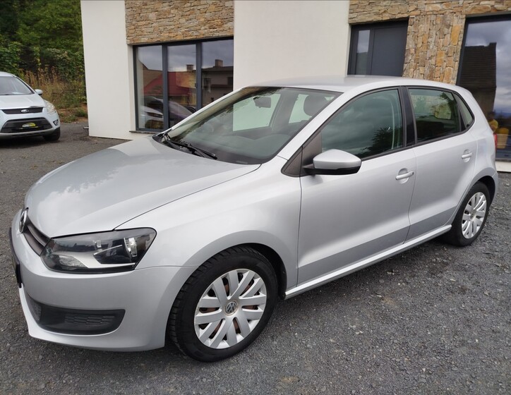 Volkswagen Polo 2