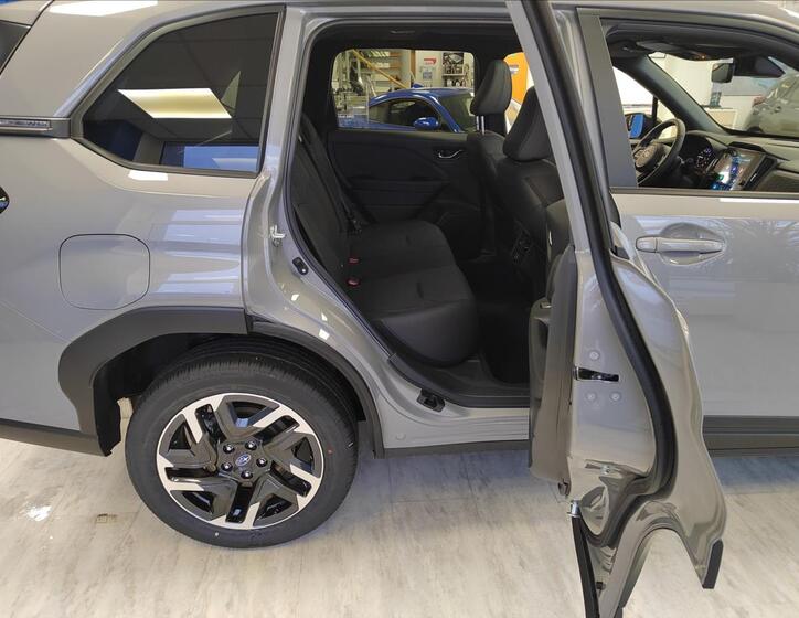 Subaru Forester 11