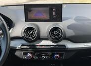 Audi Q2 13