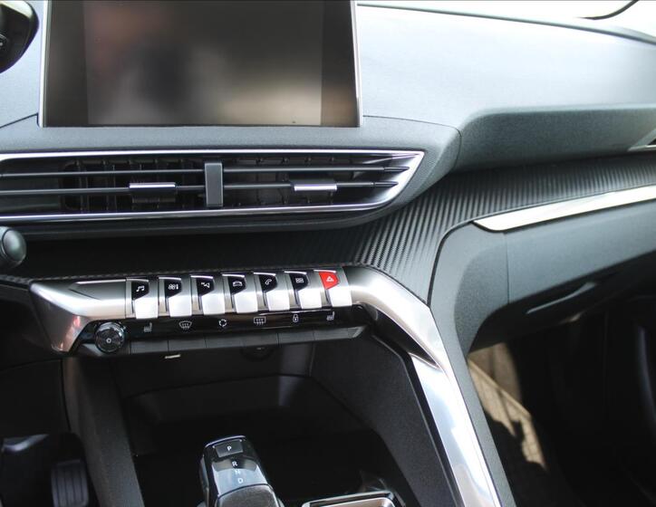 Peugeot 3008 11