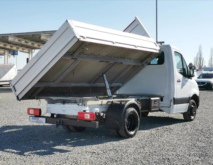 Mercedes-Benz Sprinter 23