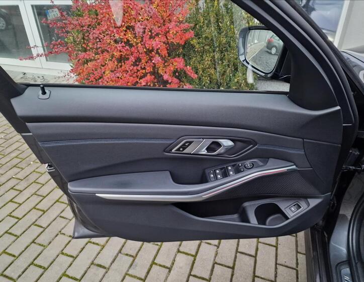 BMW Řada 3 39