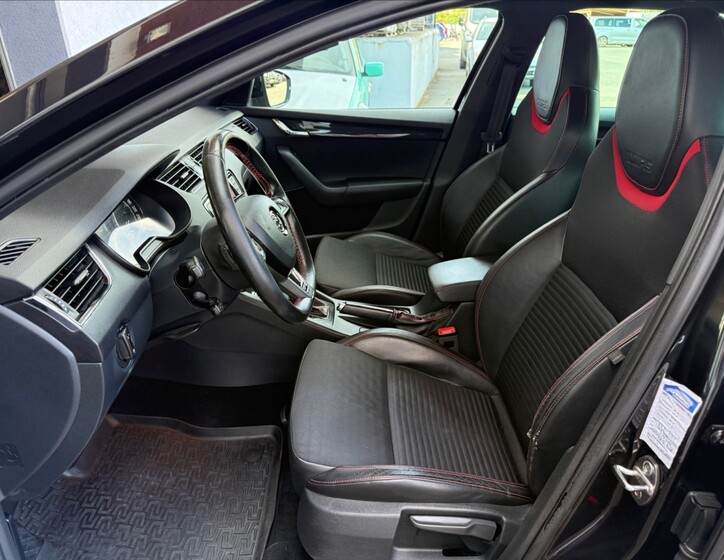 Škoda Octavia 11