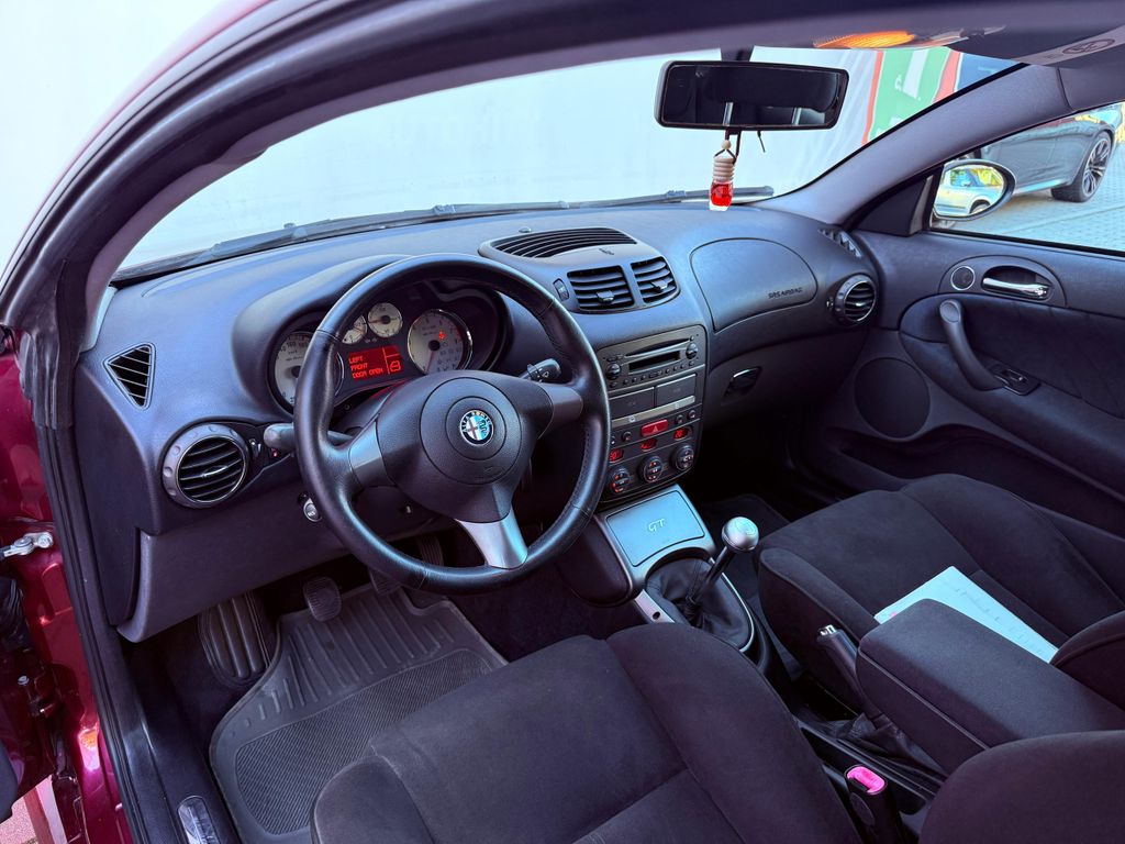 Alfa Romeo GT