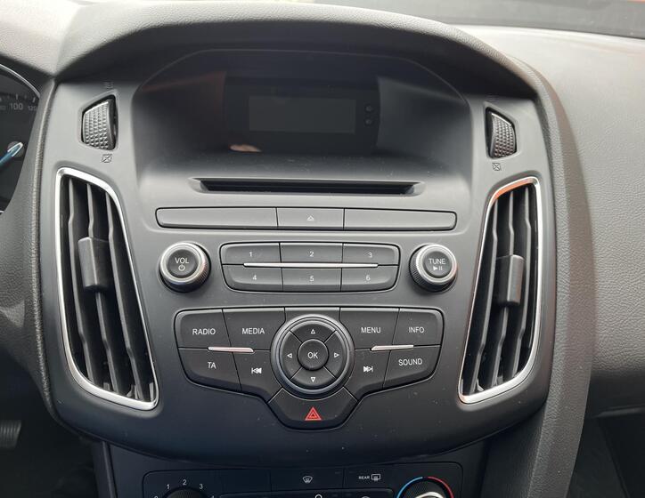 Ford Focus 17