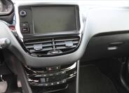 Peugeot 2008 11