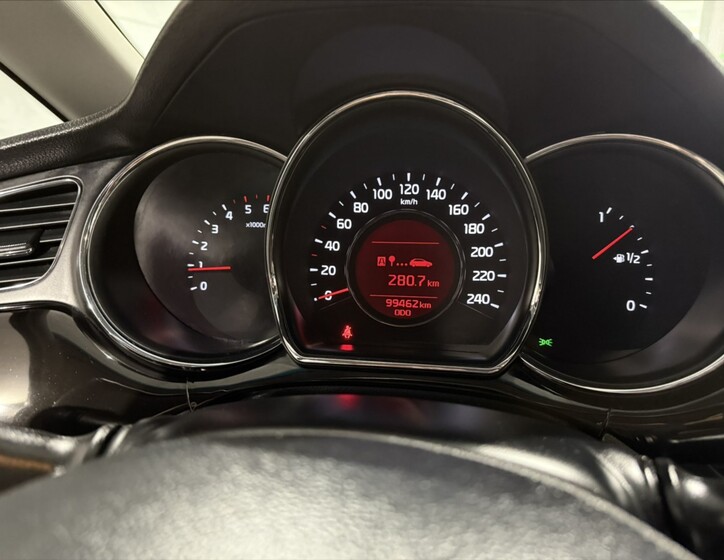 KIA Ceed 10