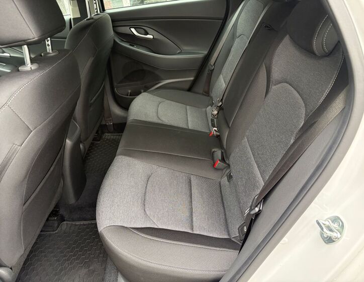 Hyundai i30 10