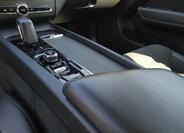 Volvo XC60 6