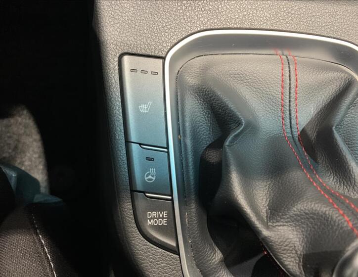 Hyundai i30 20