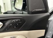BMW X7 9