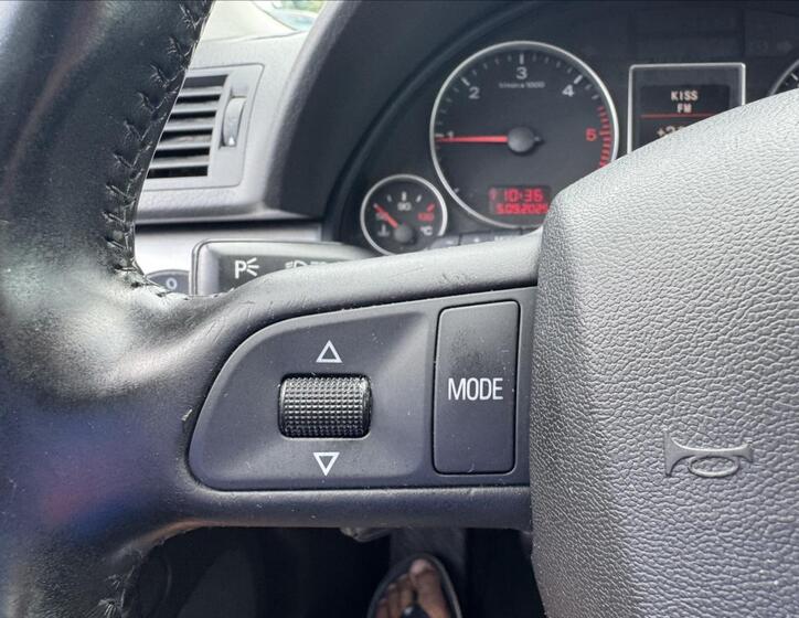 Audi A4 19