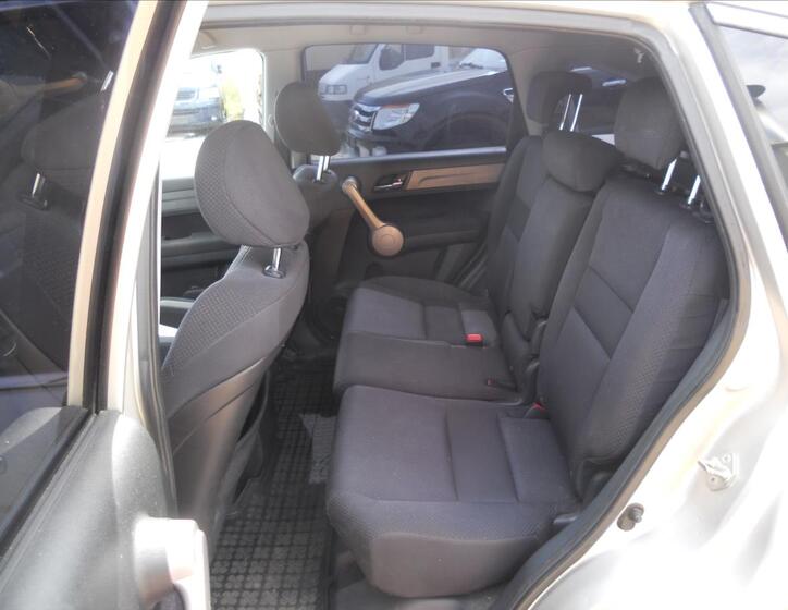 Honda CR-V 16