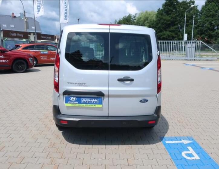 Ford Transit Connect 6