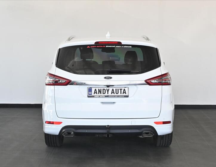 Ford S-MAX 4
