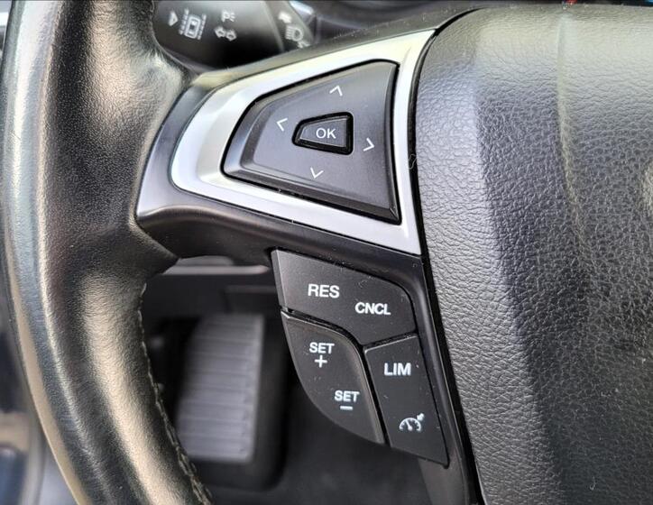 Ford Galaxy 22