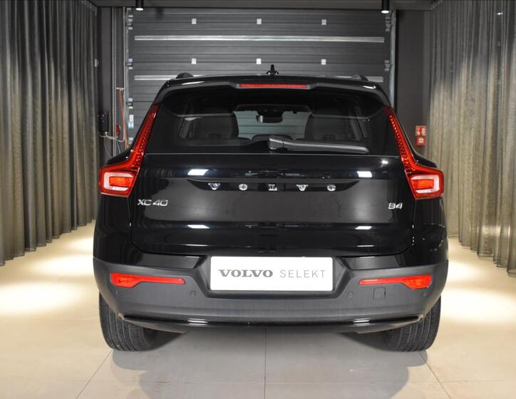 Volvo XC40 5
