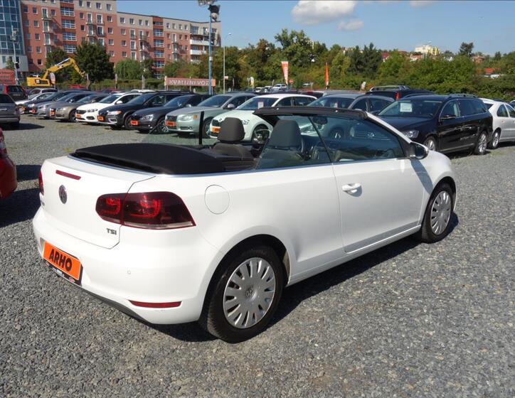 Volkswagen Golf 17