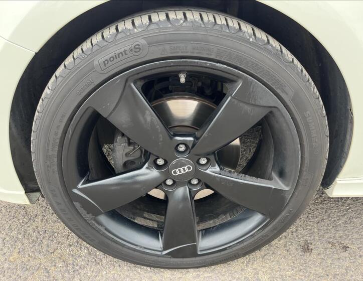 Audi A1 34