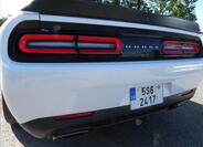 Dodge Challenger 8