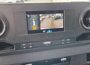 Mercedes-Benz Sprinter 11