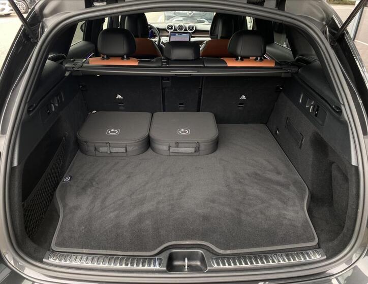 Mercedes-Benz GLC 26