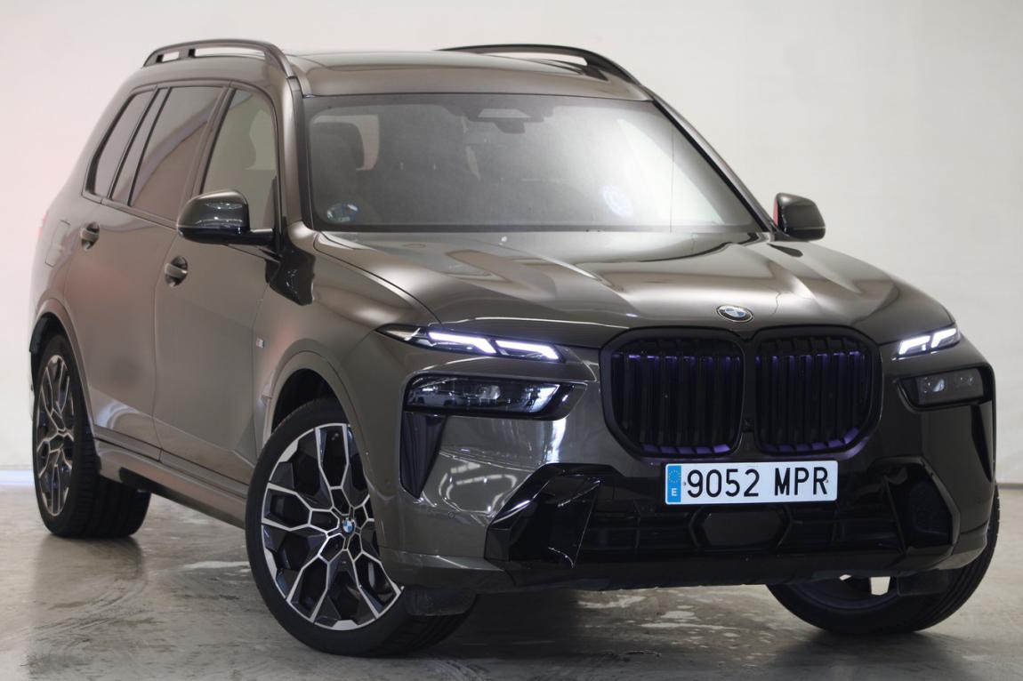 BMW X7