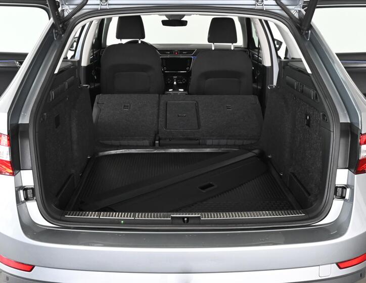 Škoda Superb 7