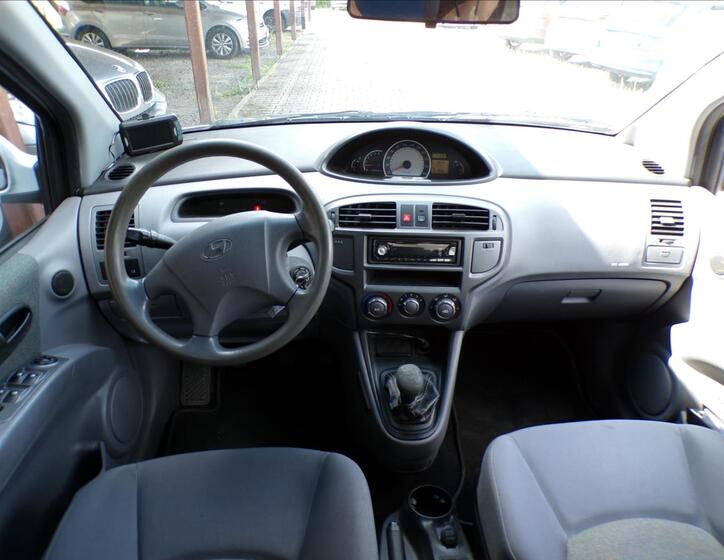 Hyundai Matrix 7