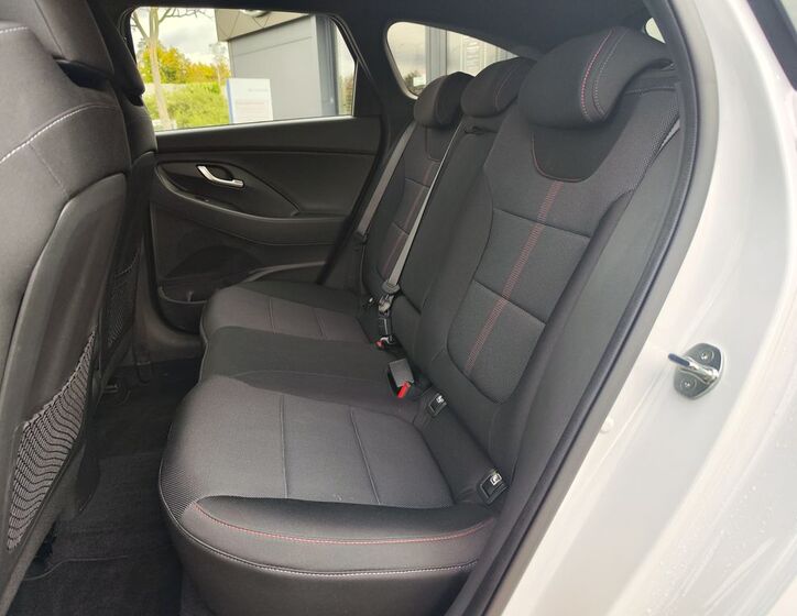Hyundai i30 13