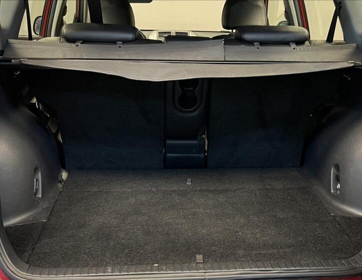 Toyota RAV4 9