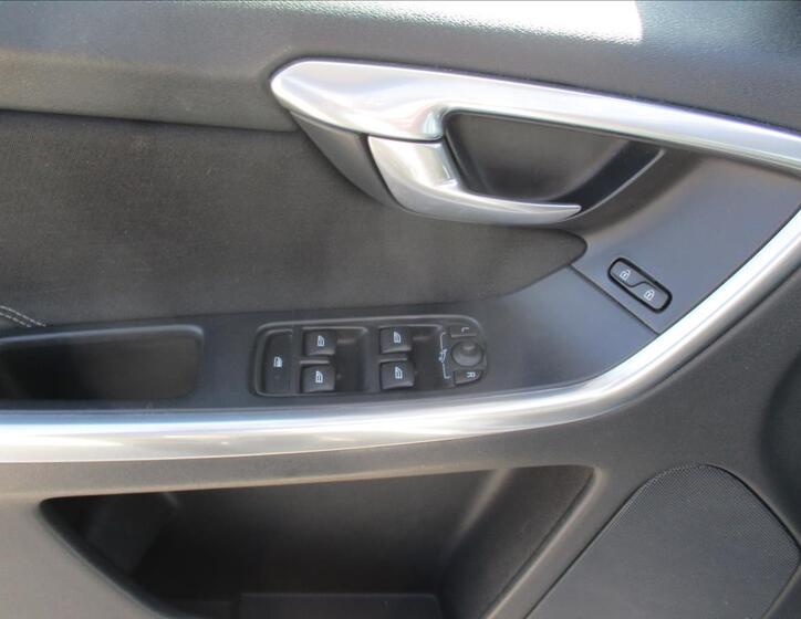 Volvo XC60 21
