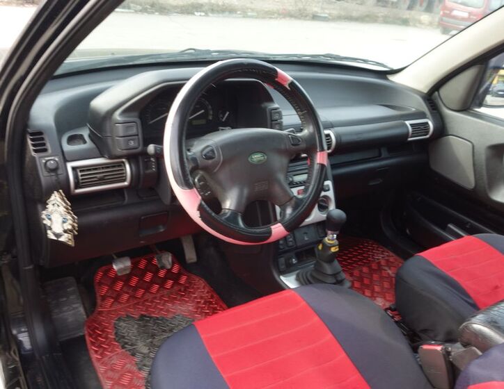 Land Rover Freelander 12