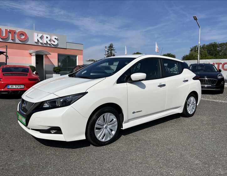 Nissan Leaf 11