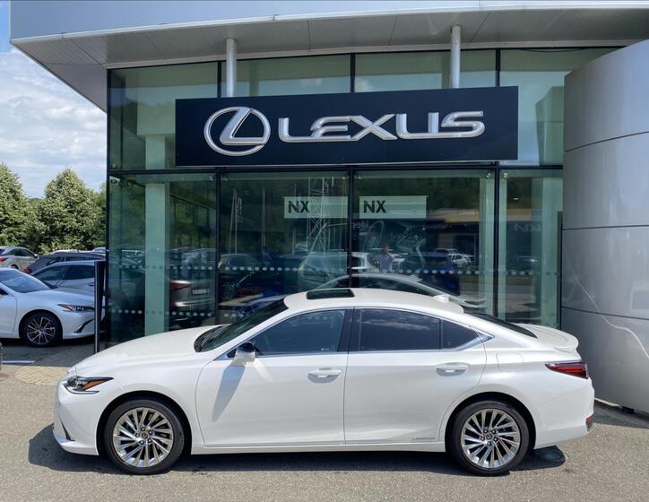 Lexus ES 300h 2